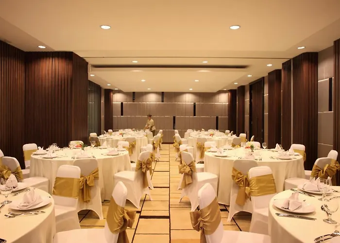 Santika Siligita Hotel